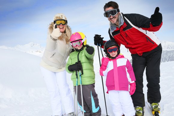 Selecting a Stylish and Comfortable Ski Outfit Westport